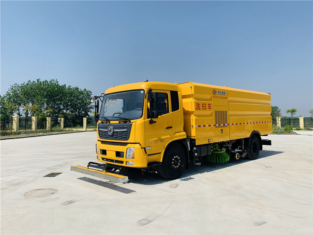 東風(fēng)天錦16方洗掃車